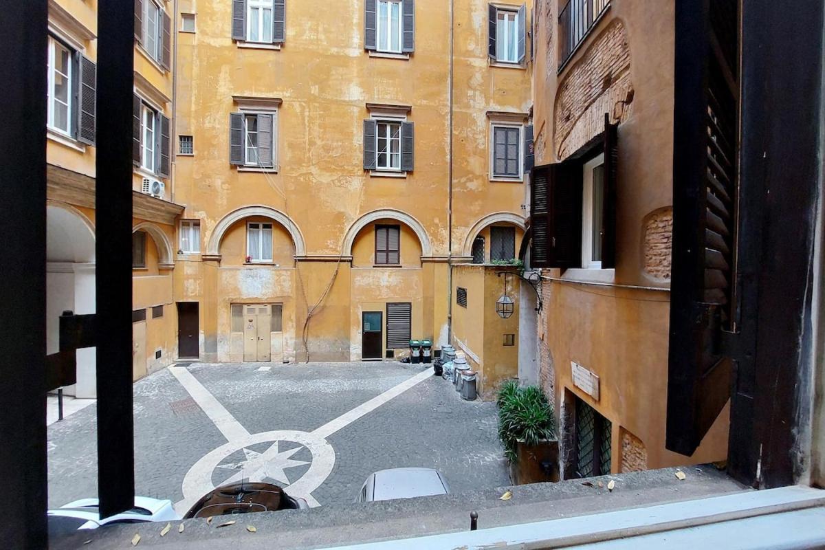 Pantheon Rondanini Appartamento *